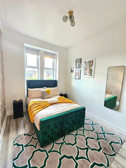 Spacious Haven With Free Parking Glasgow Kültér fotó