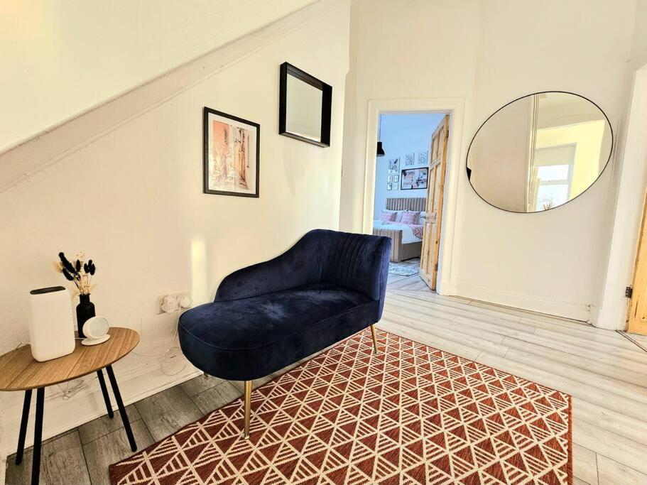 Spacious Haven With Free Parking Glasgow Kültér fotó